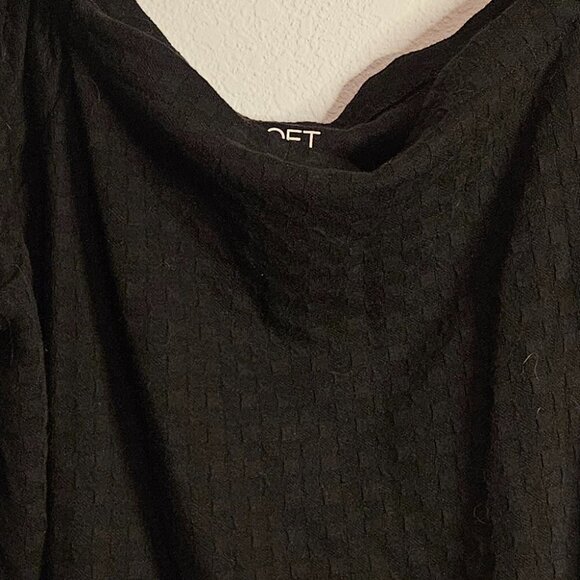 Short Sleeve Blouse - Picture 2 of 2